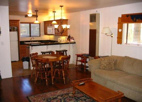 Birch Creek #8 - 2Br/1.5Ba Villa Джун Лейк Екстериор снимка